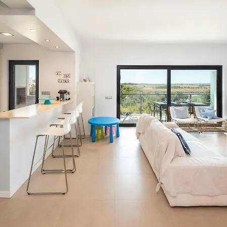 Sunset House דירה