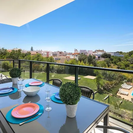 Sunset House דירה אלבור